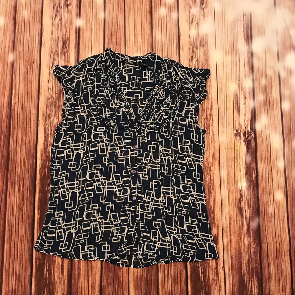 Flutter, cap-sleeve blouse